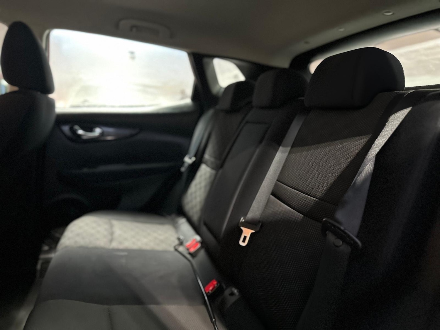 Used Nissan Qashqai 2015 for sale - 76976590: Photo 20