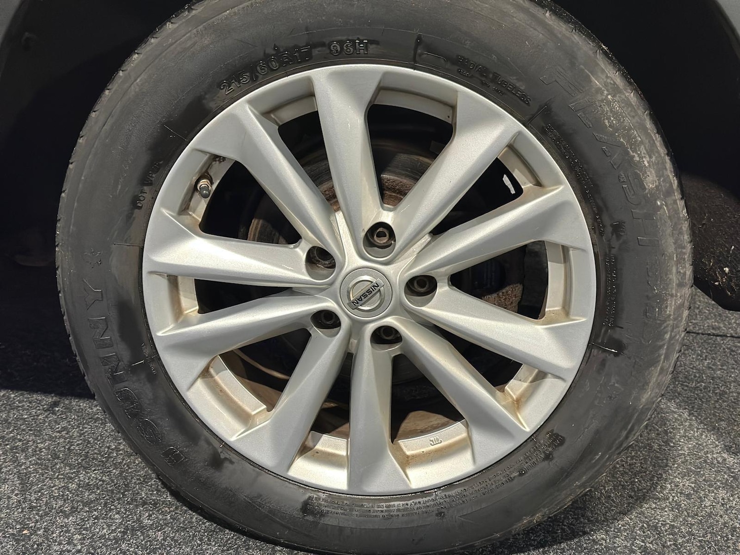 Used Nissan Qashqai 2015 for sale - 76976590: Photo 29