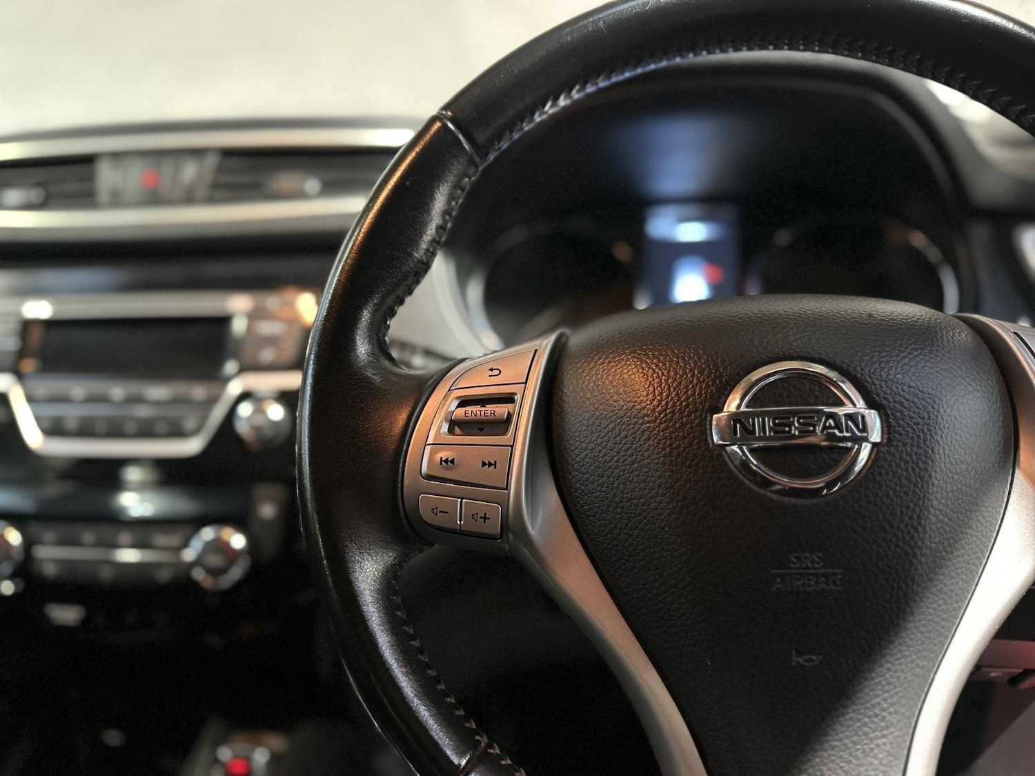 Used Nissan Qashqai 2015 for sale - 76976590: Photo 34