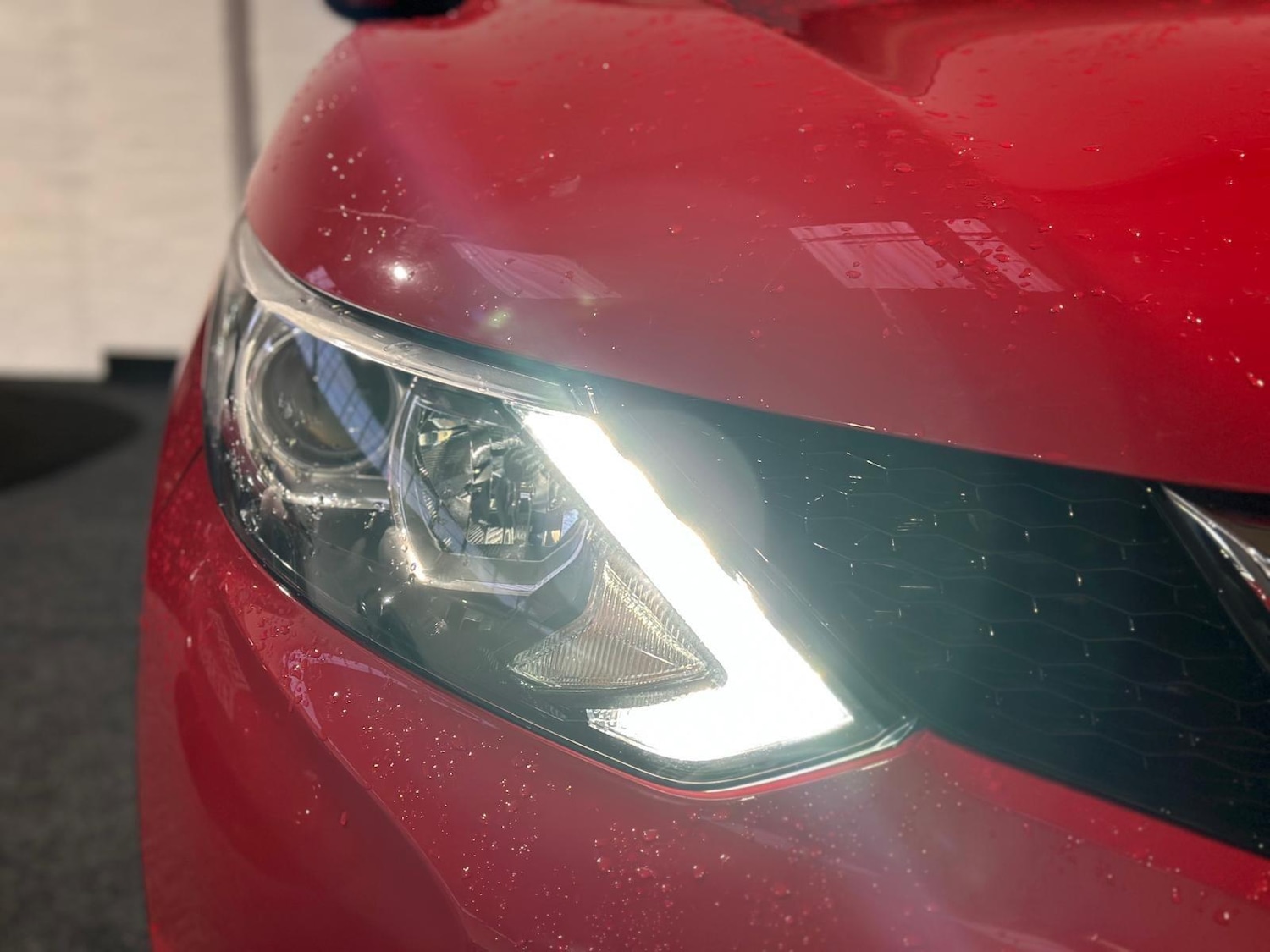 Used Nissan Qashqai 2015 for sale - 76976590: Photo 41