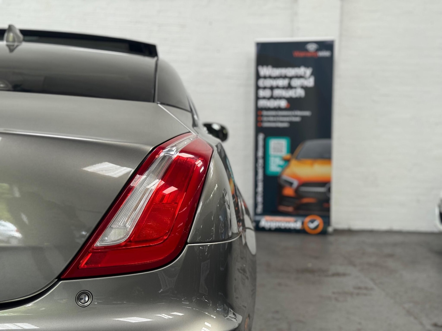 Used Jaguar XJ 2017 for sale - 76988577: Photo 47