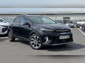 Used Kia Stonic 2023 for sale - 79429896: Photo