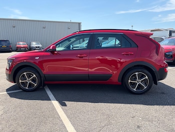 Used Kia Niro 2024 for sale - 79429900: Photo