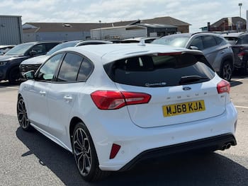 Used Ford Focus 2018 for sale - 79645239: Photo