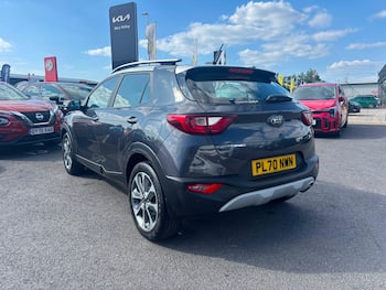 Used Kia Stonic 2020 for sale - 79621970: Photo