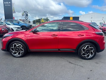 Used Kia XCeed 2023 for sale - 79453684: Photo