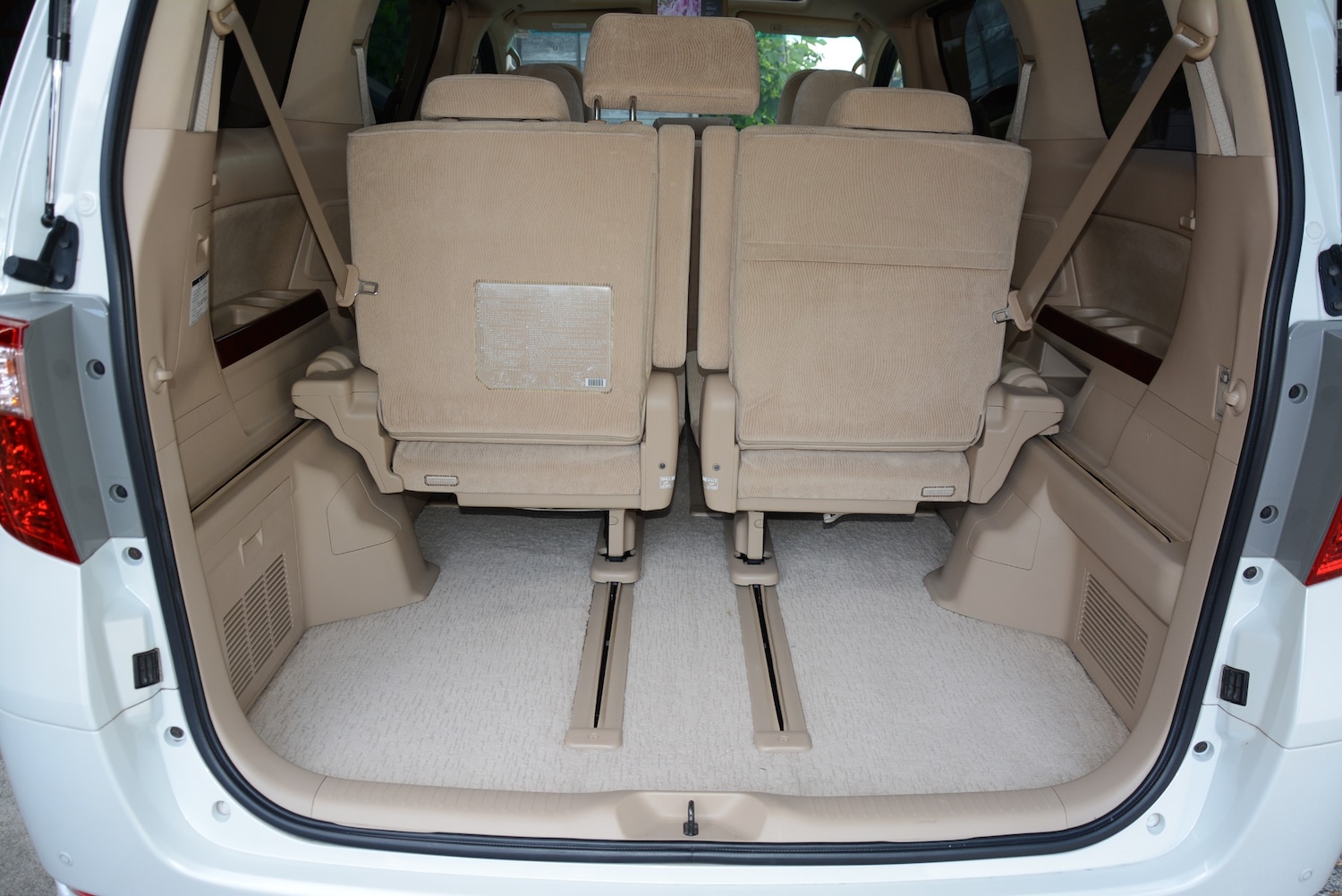 Used Toyota Alphard 2025 for sale - 76778423: Photo 18