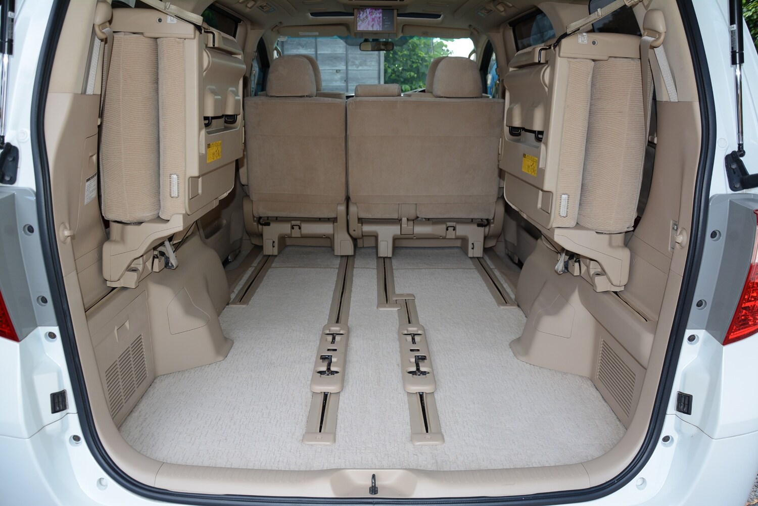 Used Toyota Alphard 2025 for sale - 76778423: Photo 19