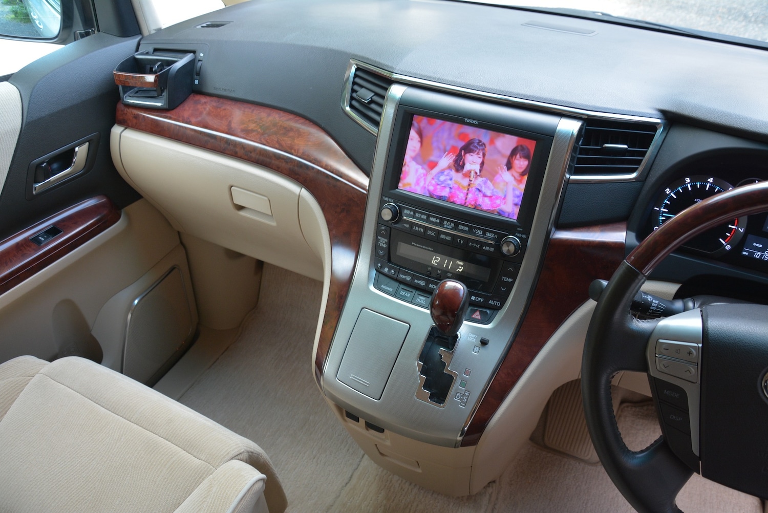 Used Toyota Alphard 2025 for sale - 76778423: Photo 24