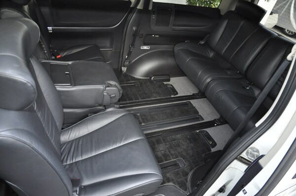 Used Nissan Elgrand 2024 for sale - 74566912: Photo 18