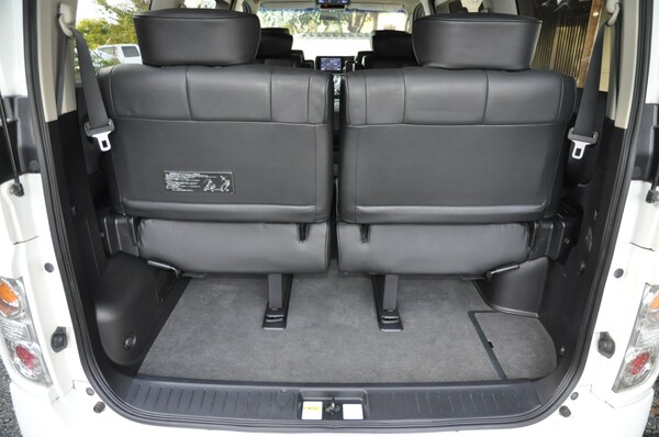 Used Nissan Elgrand 2024 for sale - 74566912: Photo 20