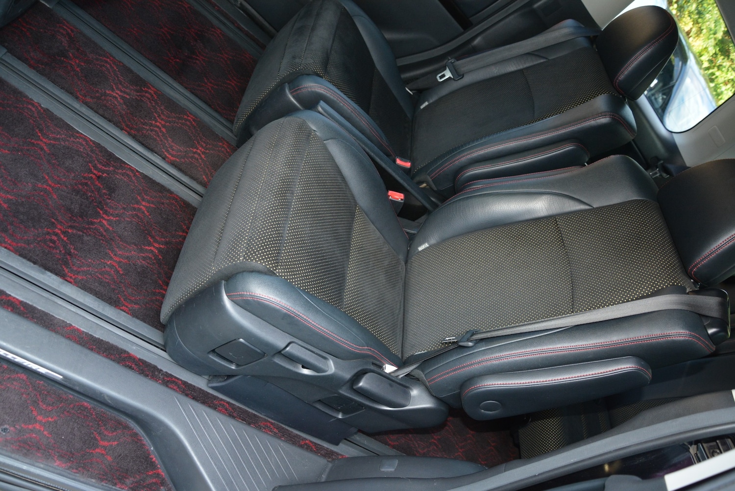 Used Toyota Vellfire 2014 for sale - 76554775: Photo 15