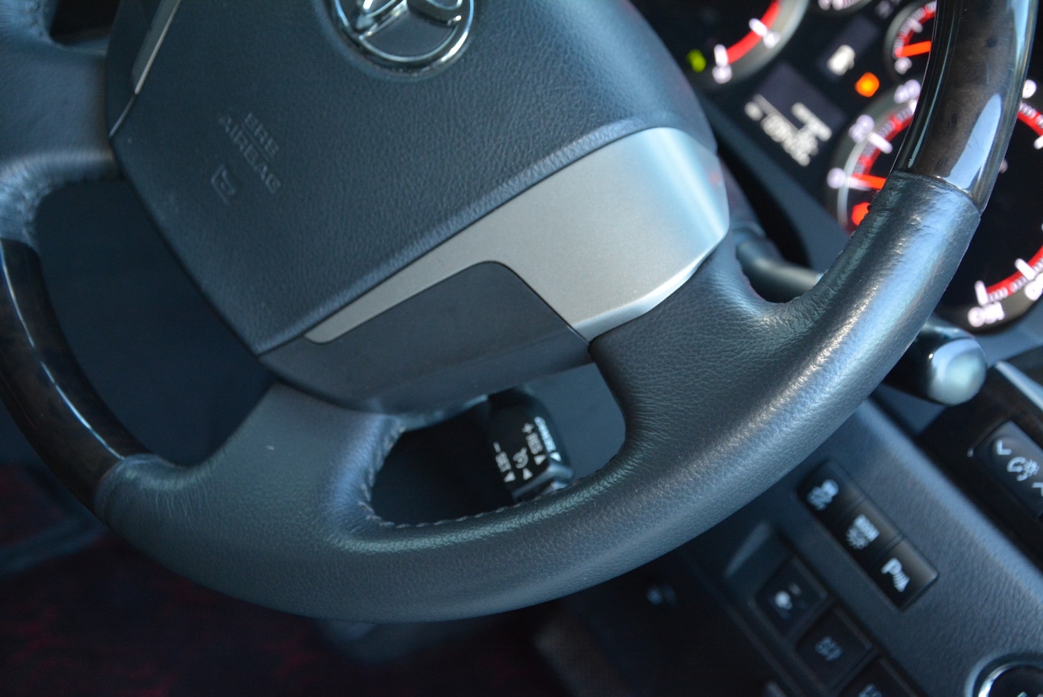 Used Toyota Vellfire 2014 for sale - 76554775: Photo 26