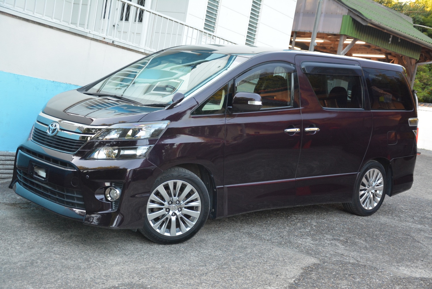 Used Toyota Vellfire 2014 for sale - 76554775: Photo 3