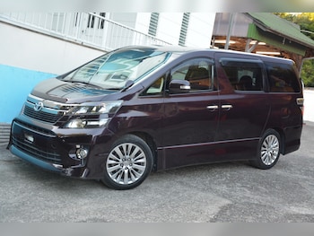 Used Toyota Vellfire 2014 for sale - 76554775: Photo