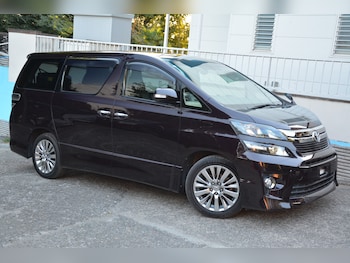 Used Toyota Vellfire 2014 for sale - 76554775: Photo