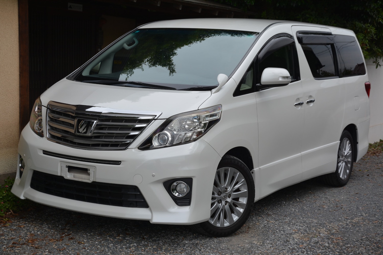 Used Toyota Alphard 2013 for sale - 76554529: Photo 1