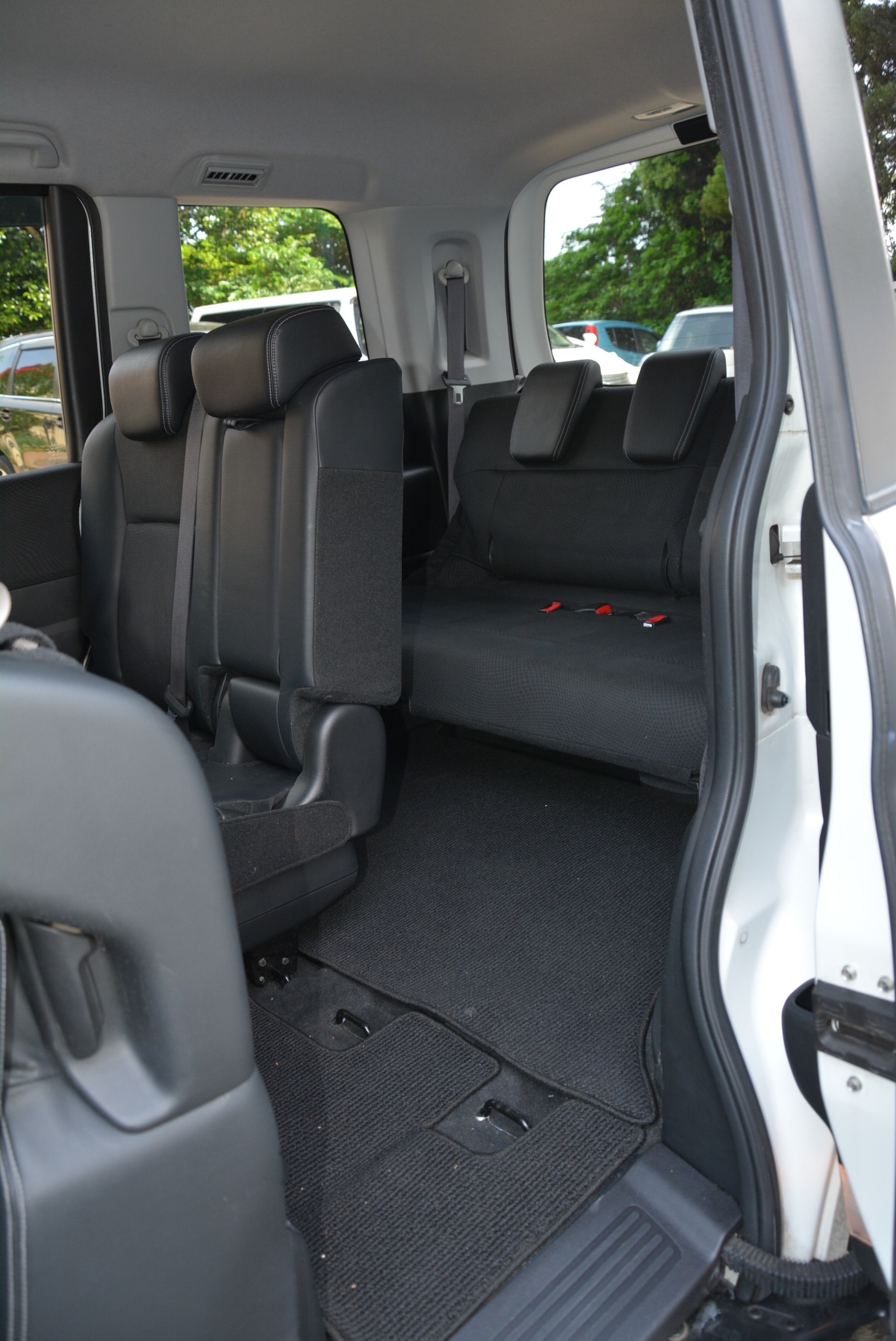 Used Honda Stepwagon 2014 for sale - 76262723: Photo 14