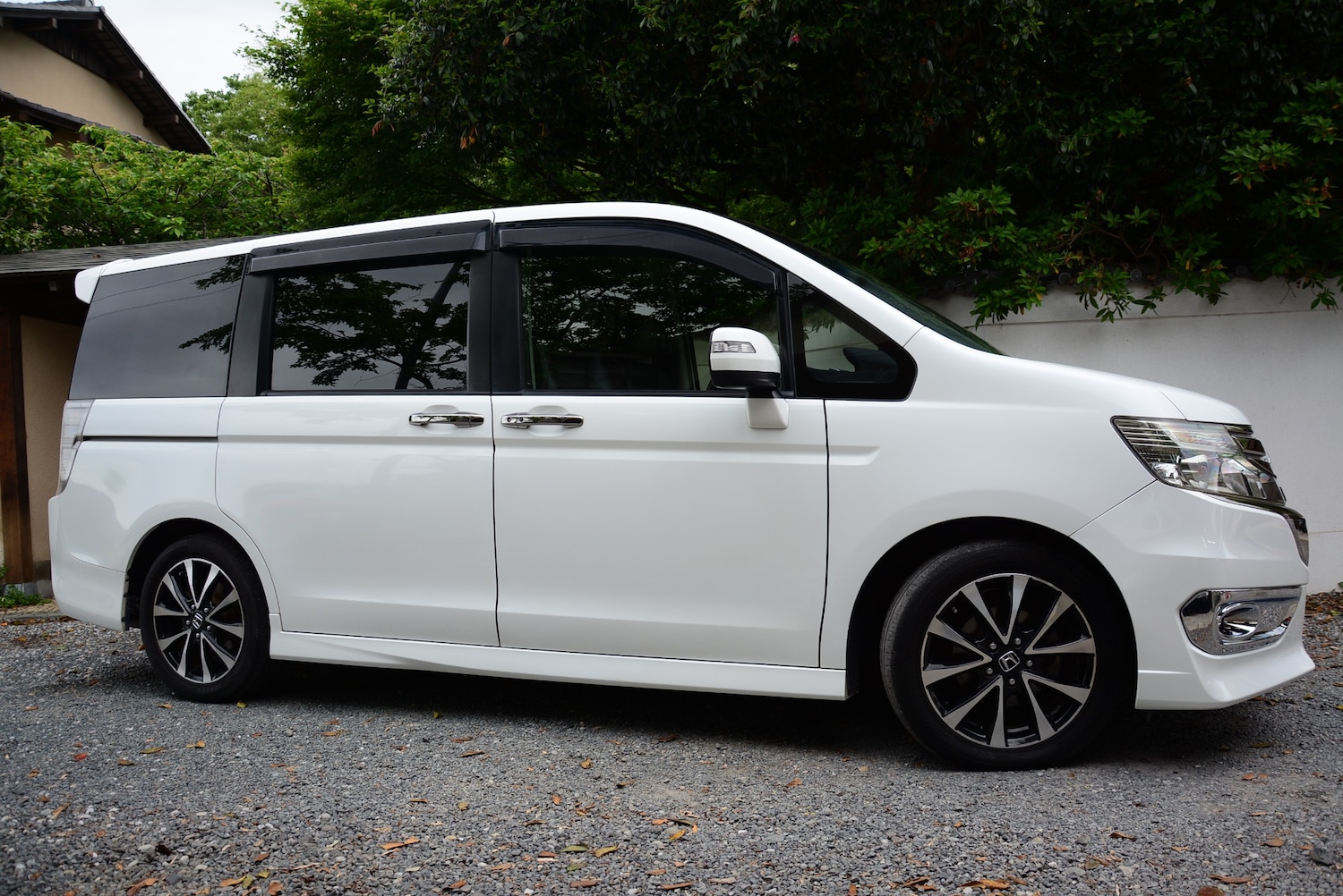 Used Honda Stepwagon 2014 for sale - 76262723: Photo 3