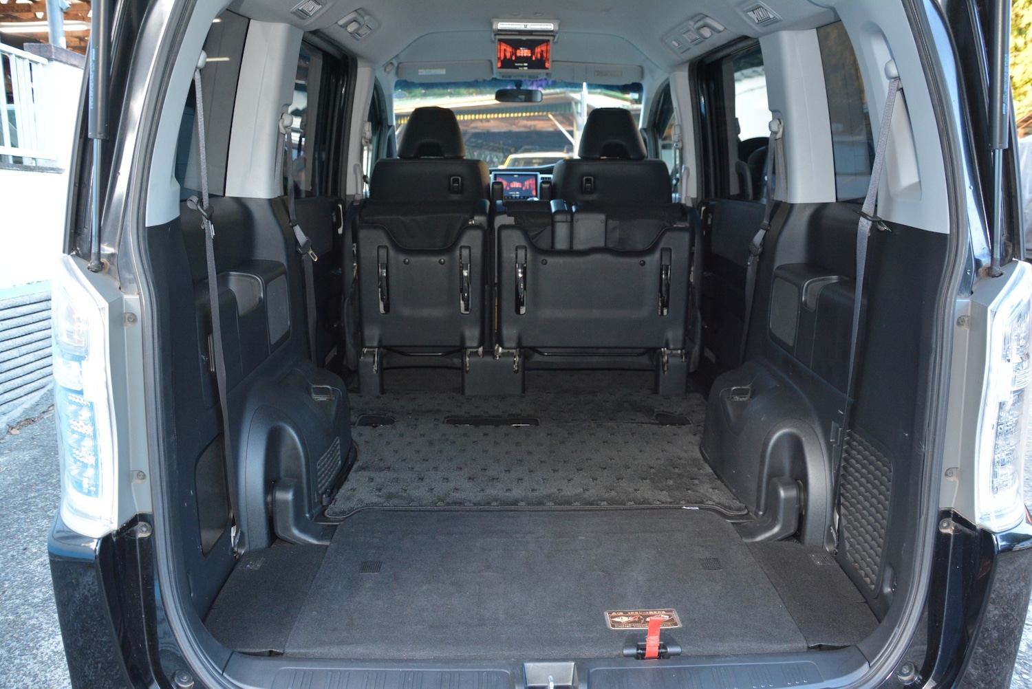 Used Honda Stepwagon 2014 for sale - 76555260: Photo 19