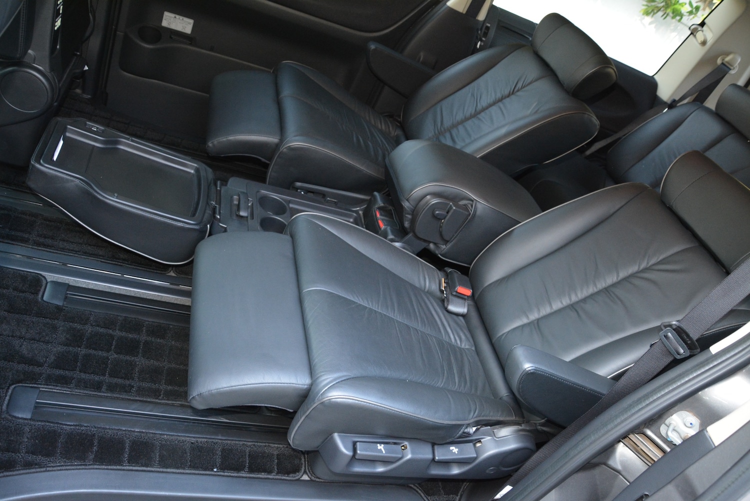 Used Nissan Elgrand 2025 for sale - 77404245: Photo 14