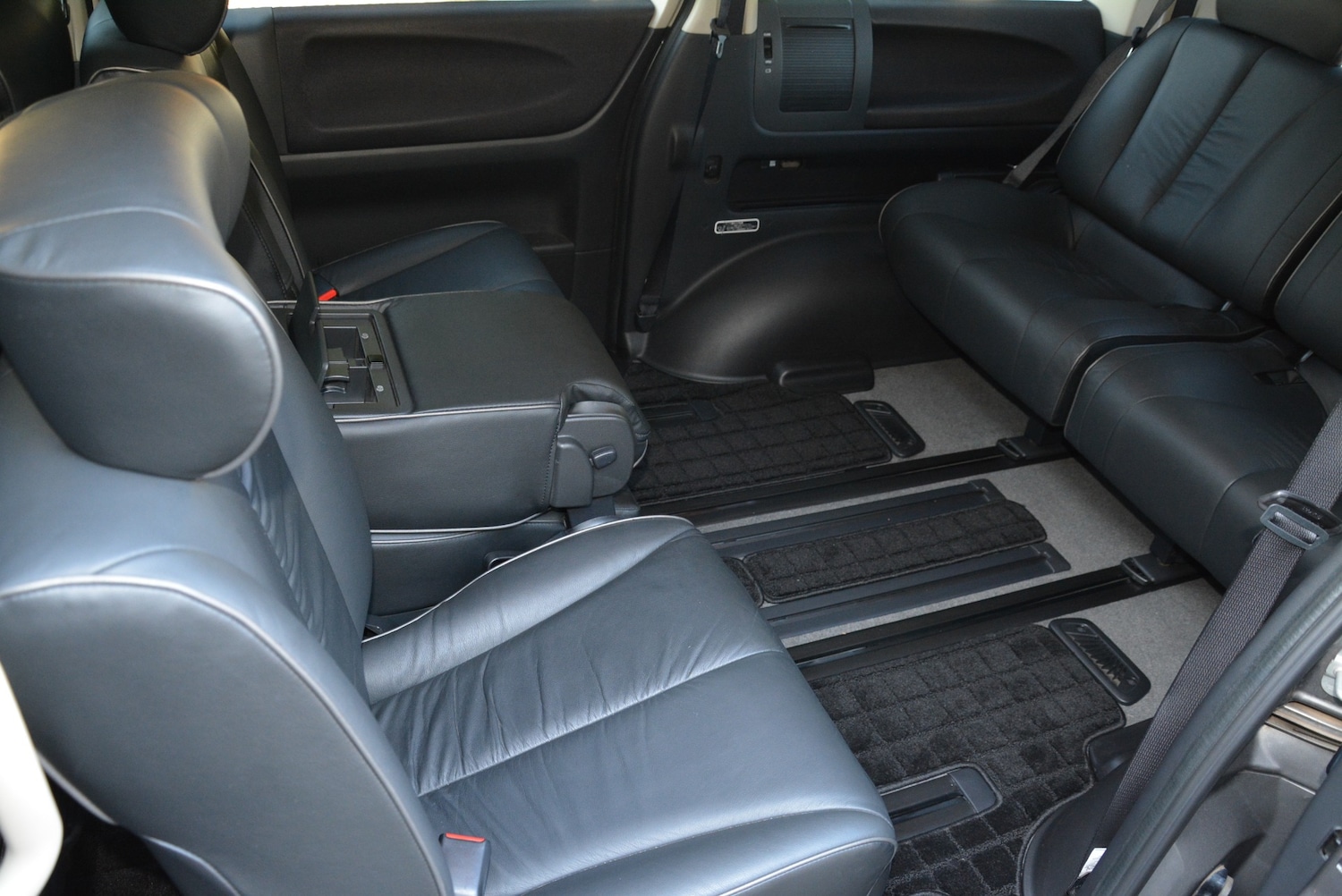 Used Nissan Elgrand 2025 for sale - 77404245: Photo 15