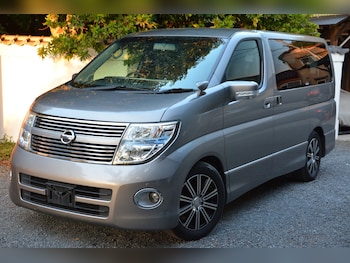Nissan Elgrand feature image
