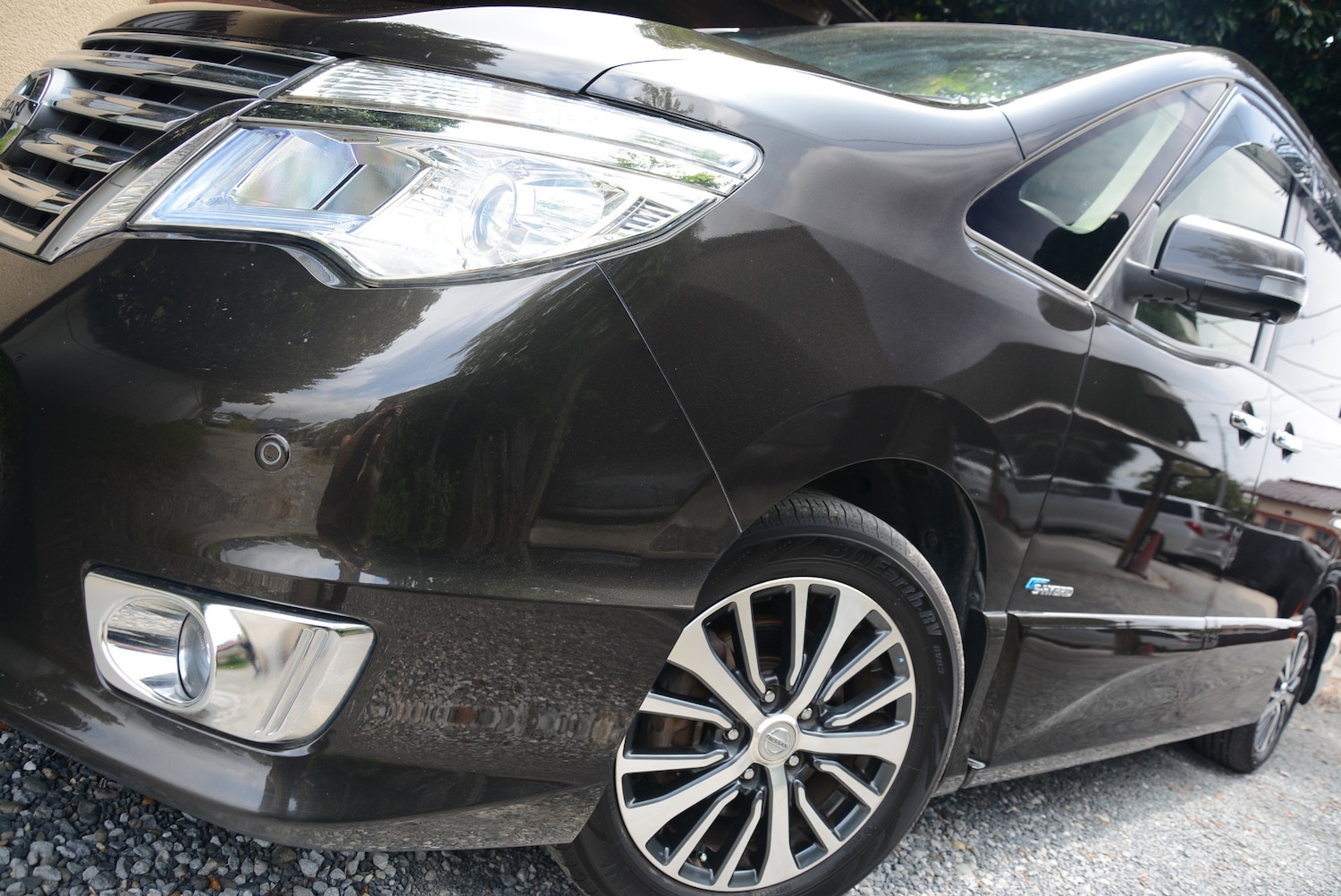 Used Nissan Serena 2015 for sale - 76555376: Photo 3