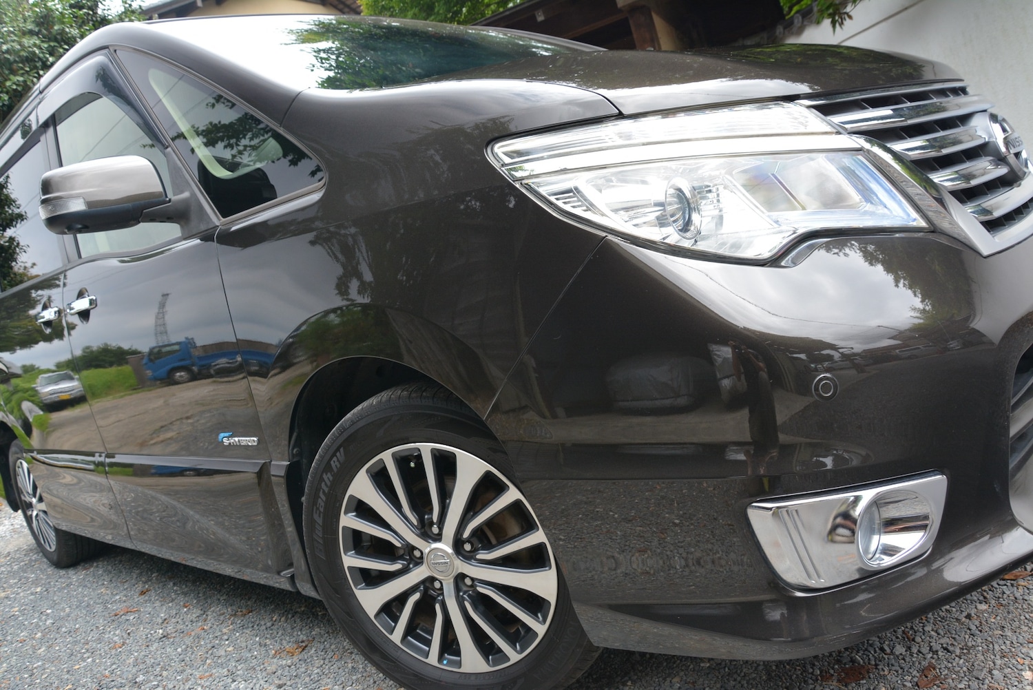 Used Nissan Serena 2015 for sale - 76555376: Photo 4