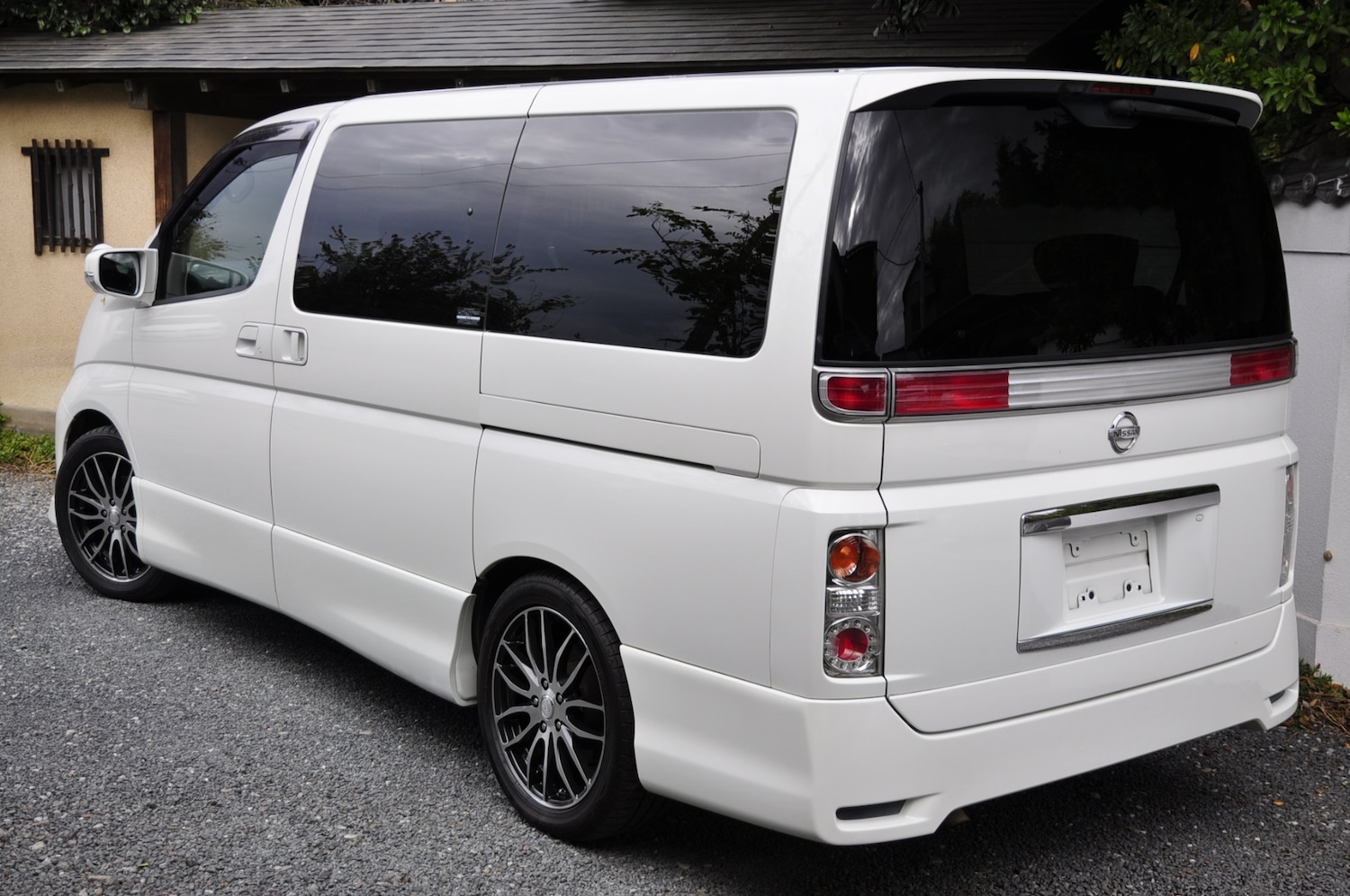 Used Nissan Elgrand 2024 for sale - 76554044: Photo 7