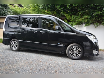 Used Nissan Serena 2014 for sale - 76555215: Photo