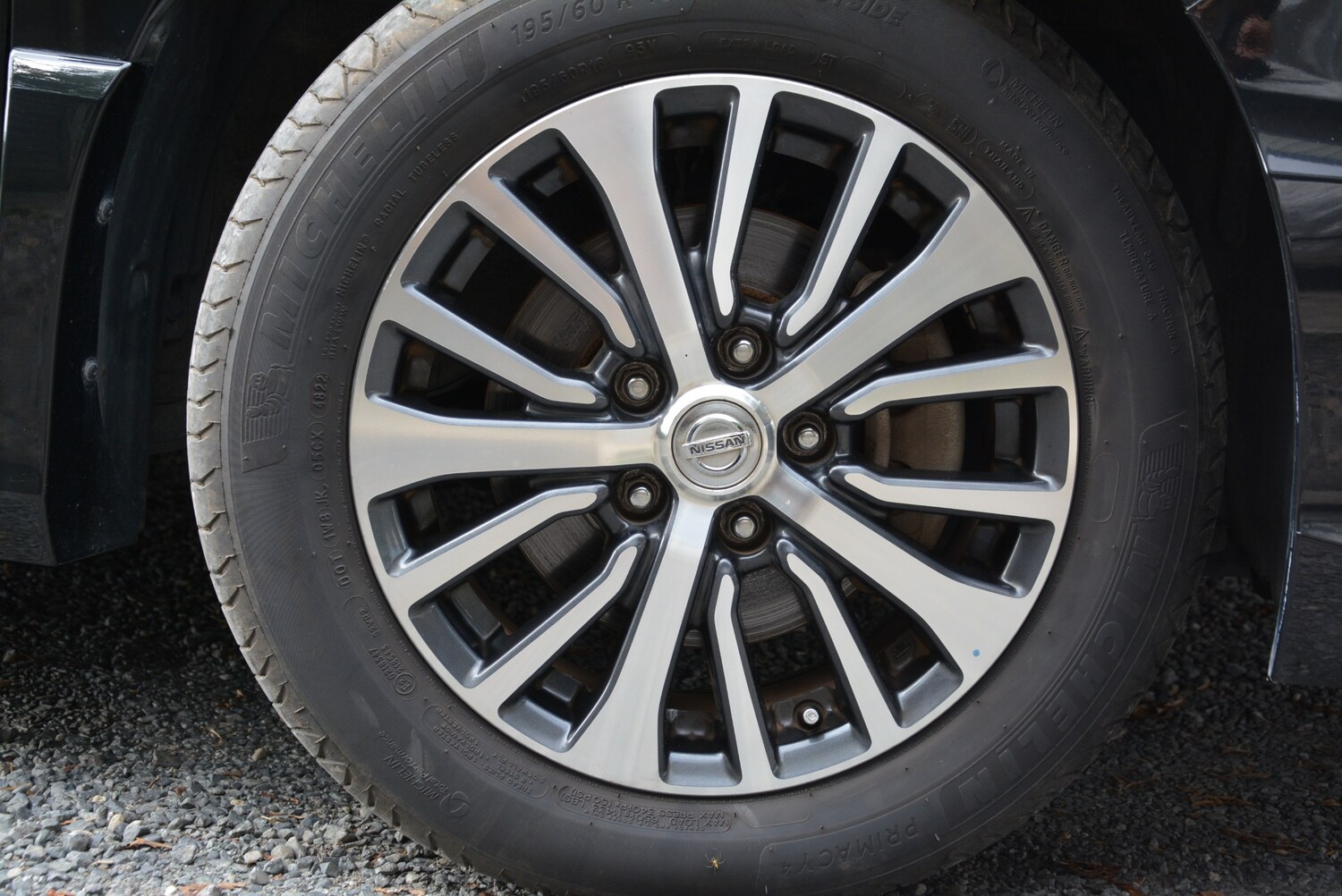 Used Nissan Serena 2014 for sale - 76555215: Photo 5