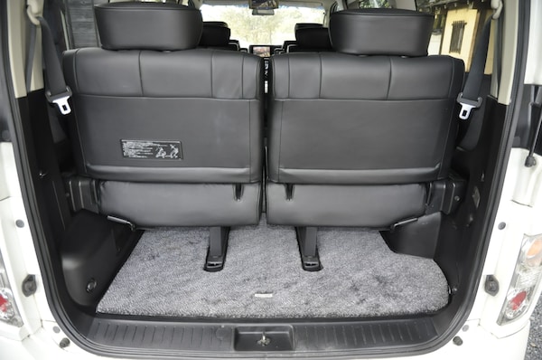 Used Nissan Elgrand 2008 for sale - 70587760: Photo 10