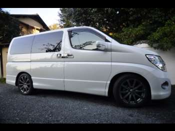 Used Nissan Elgrand 2008 for sale - 70587760: Photo