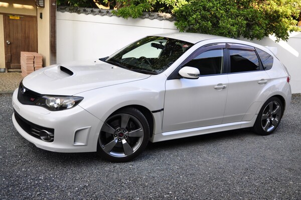 Used Subaru Impreza 2010 for sale - 69956170: Photo 2