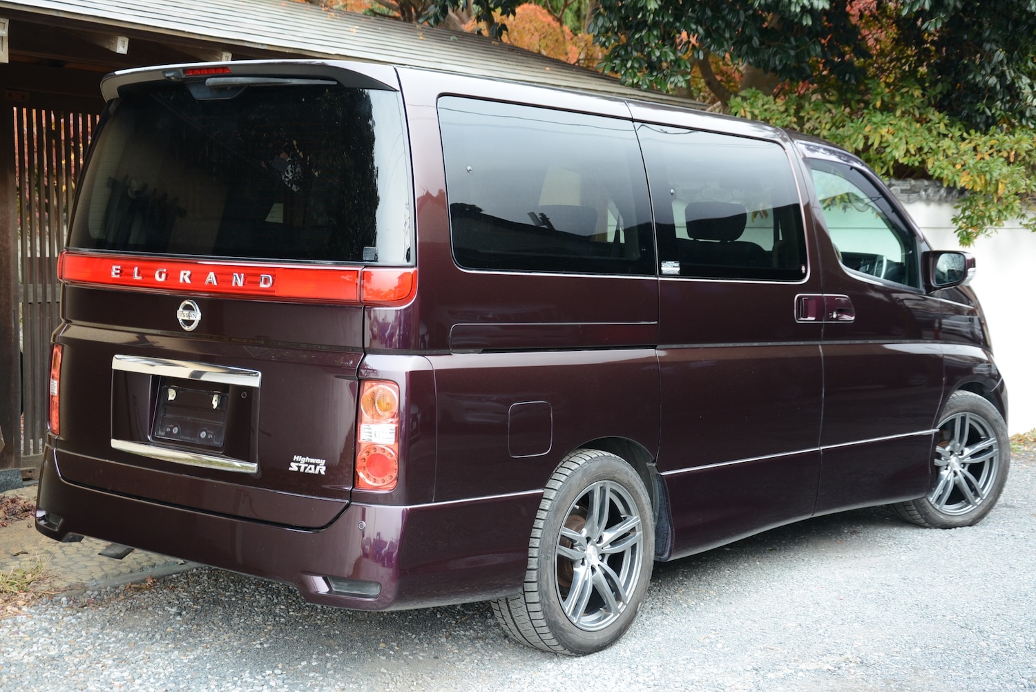 Used Nissan Elgrand 2009 for sale - 76780076: Photo 5