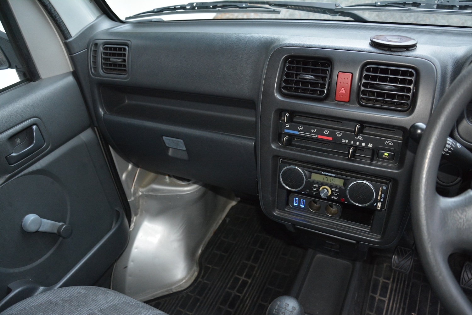 Used Suzuki Carry 2012 for sale - 76780027: Photo 19