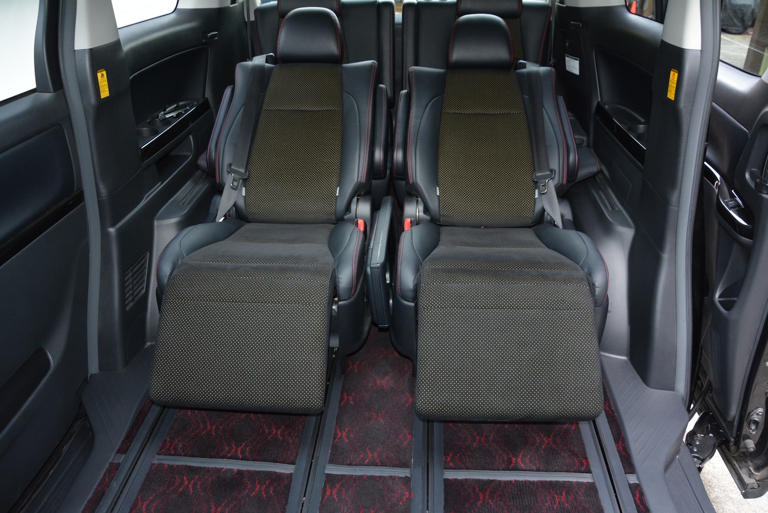 Used Toyota Vellfire 2025 for sale - 76555103: Photo 18