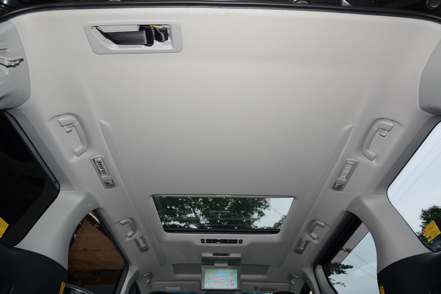 Used Toyota Vellfire 2025 for sale - 76555103: Photo 26