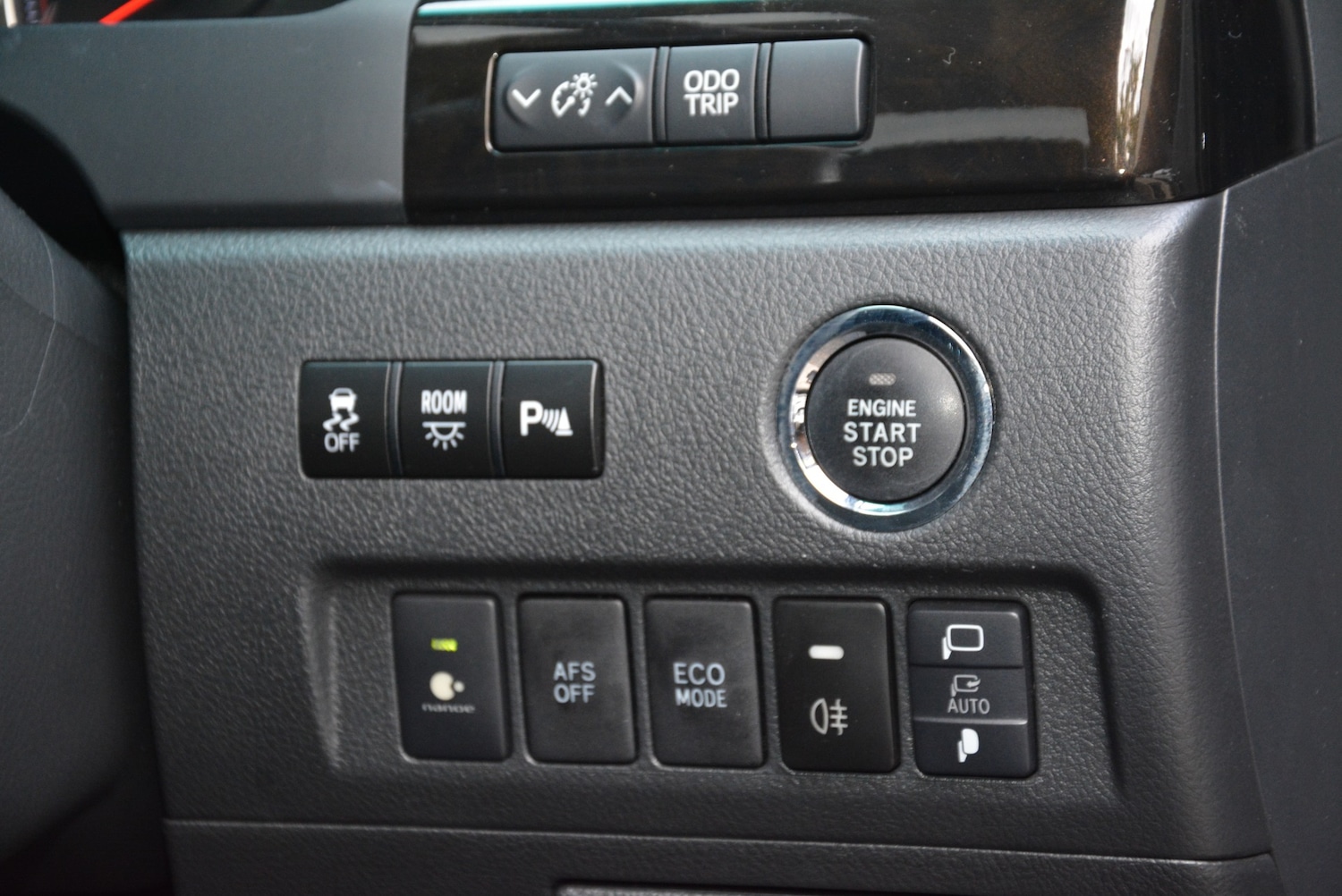 Used Toyota Vellfire 2025 for sale - 76555103: Photo 28