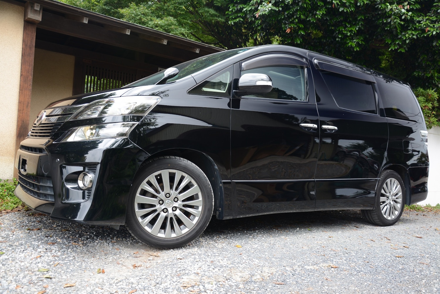 Used Toyota Vellfire 2025 for sale - 76555103: Photo 3