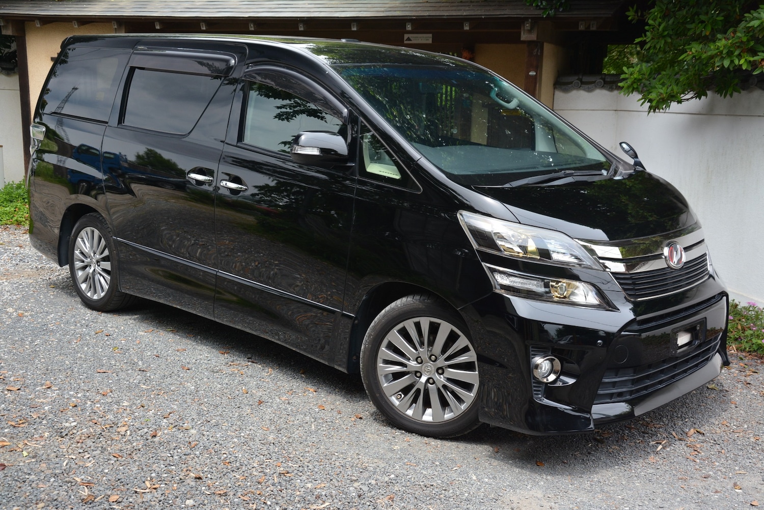 Used Toyota Vellfire 2025 for sale - 76555103: Photo 4
