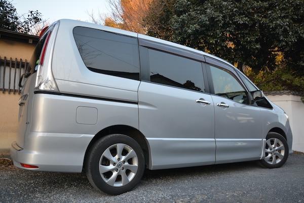 Used Nissan Serena 2011 for sale - 75774795: Photo 8