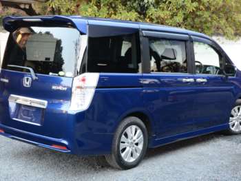 Used Honda Stepwagon 2011 for sale - 74181518: Photo