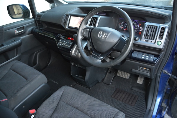 Used Honda Stepwagon 2011 for sale - 74181518: Photo 9