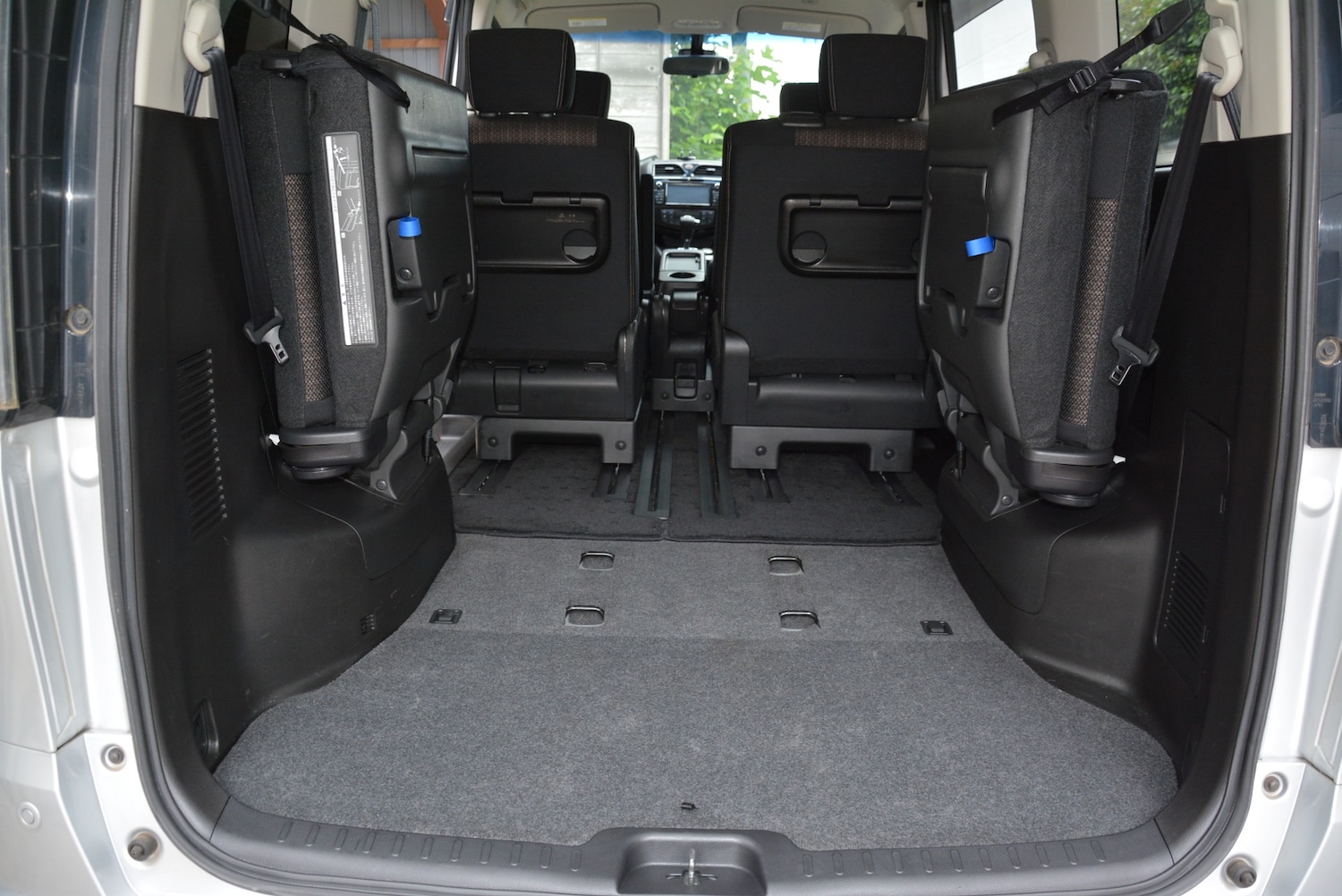 Used Nissan Serena 2014 for sale - 76555292: Photo 20