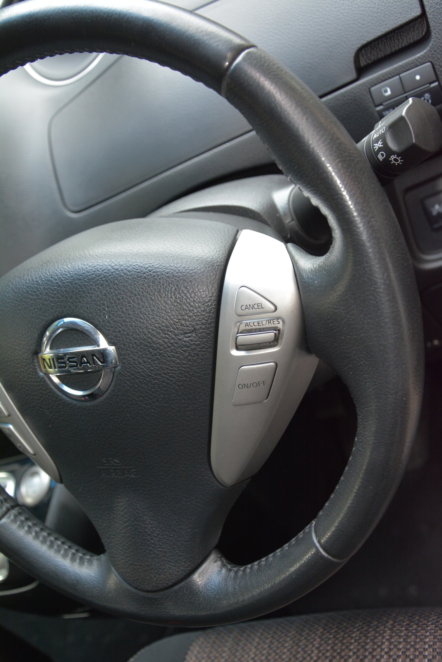 Used Nissan Serena 2014 for sale - 76555292: Photo 25