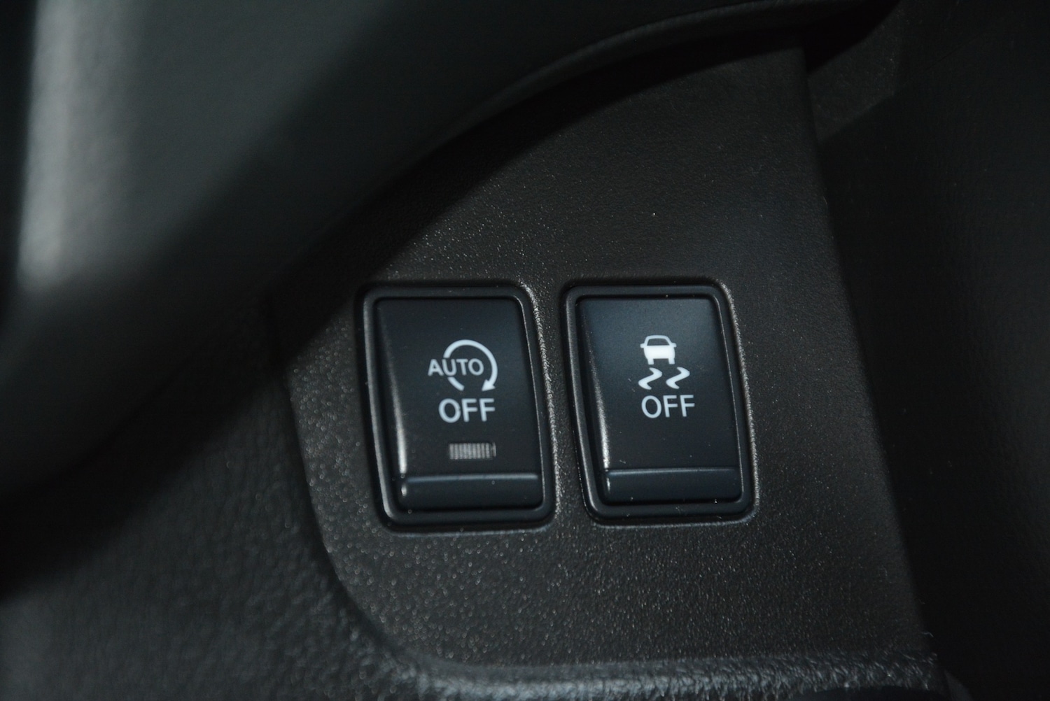 Used Nissan Serena 2014 for sale - 76555292: Photo 26