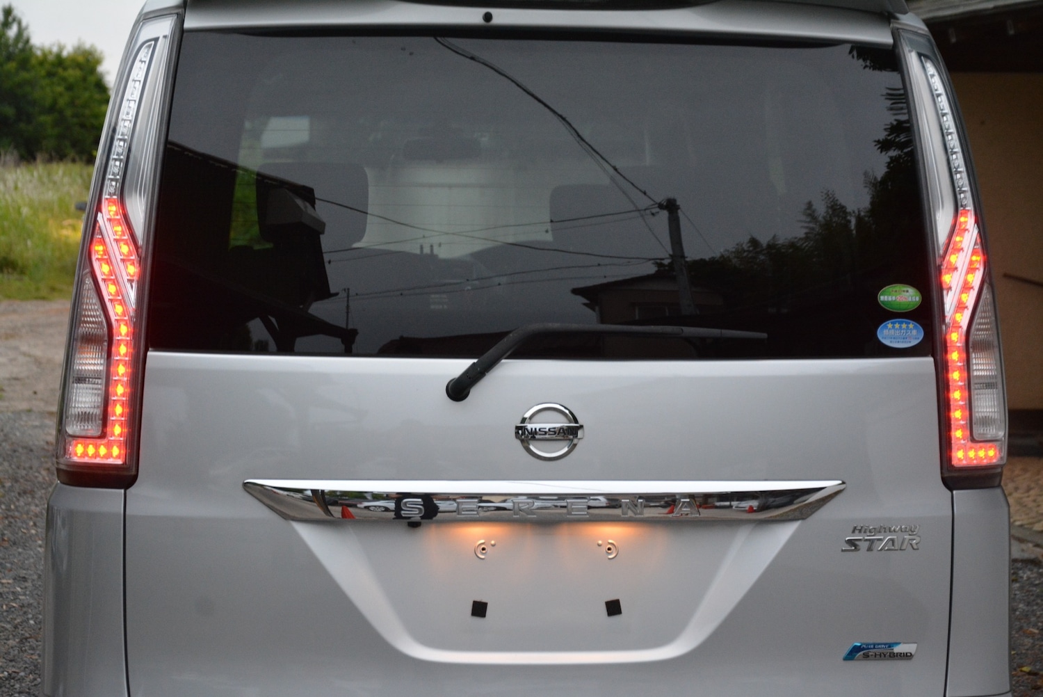 Used Nissan Serena 2014 for sale - 76555292: Photo 8