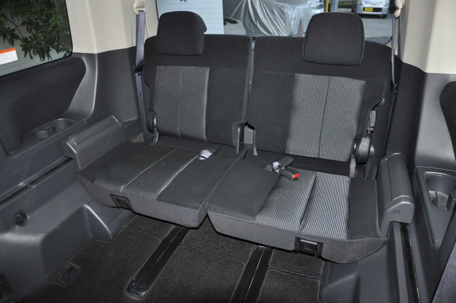 Used Mitsubishi Delica 2010 for sale - 76115569: Photo 13